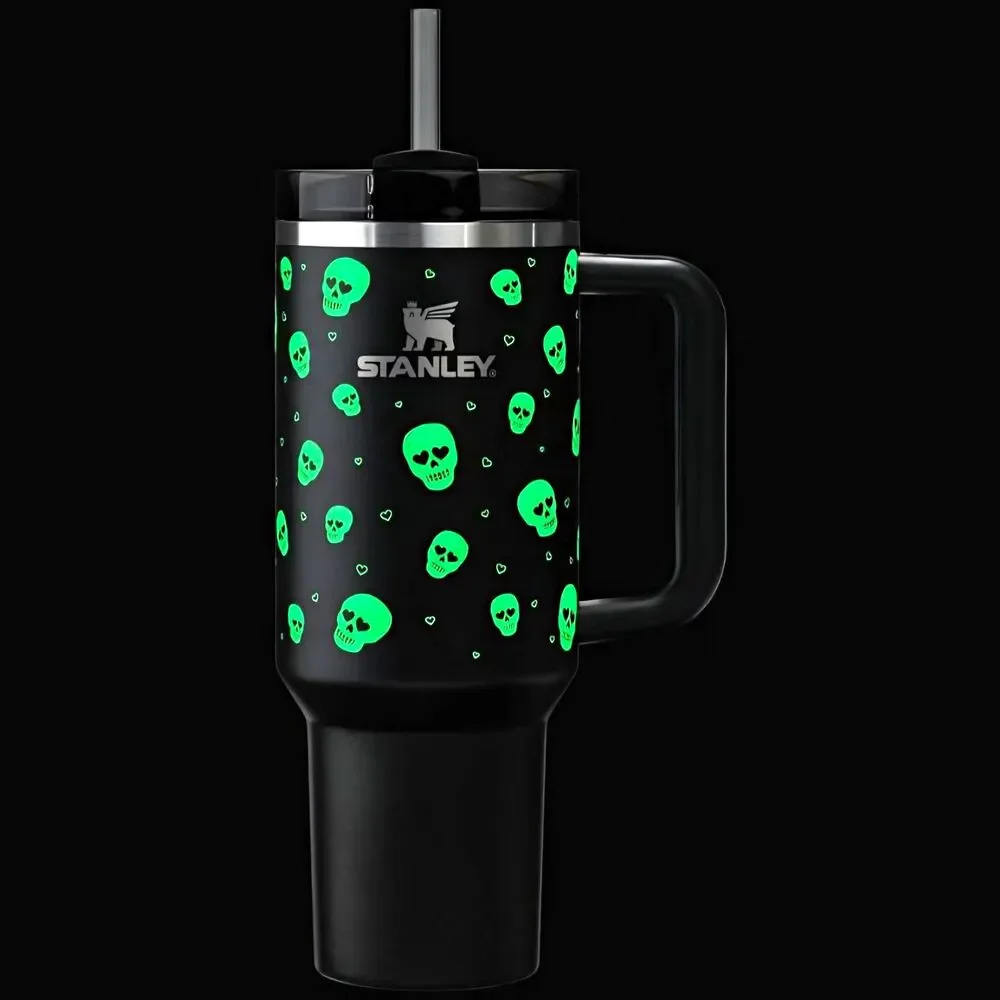 Stanley Quencher H2.0 FlowState 40 oz Insulated Tumbler w/Handle Skull